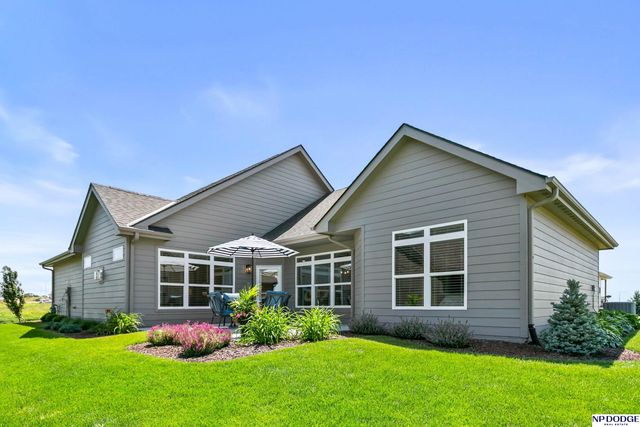 12388 Horizon Street, Papillion, NE 68046