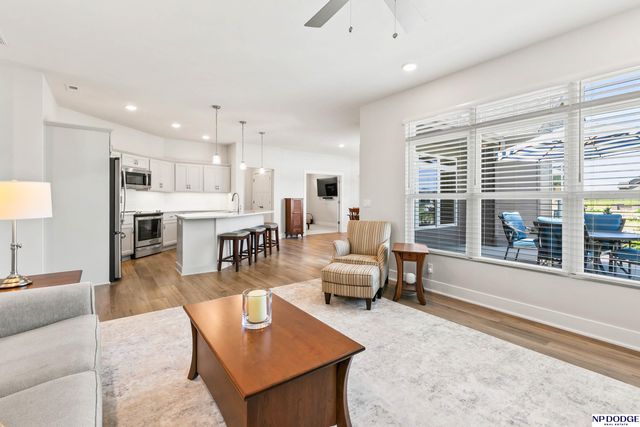 12388 Horizon Street, Papillion, NE 68046