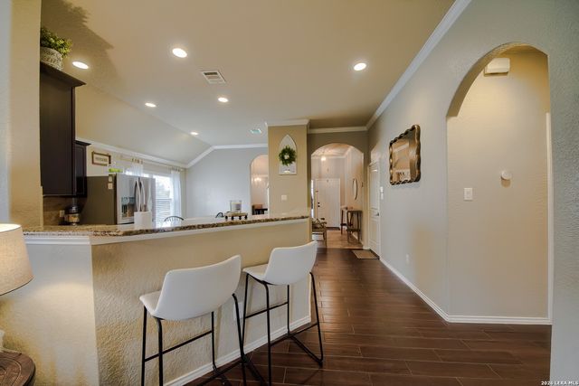 8522 Fess Parker Dr, San Antonio, TX 78254