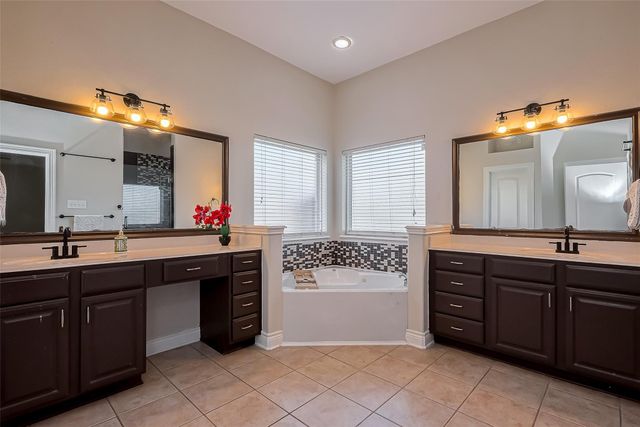 19010 Grove Valley Trail, Houston, TX 77084