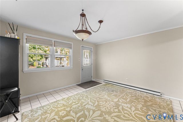 12869 Richmond St, Chester, VA 23831