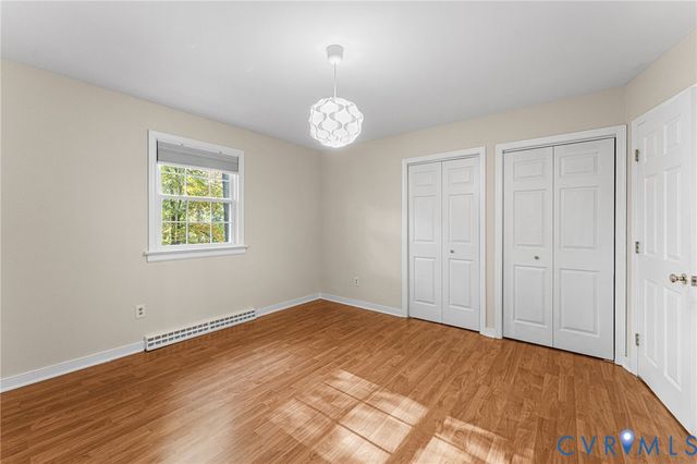 12869 Richmond St, Chester, VA 23831