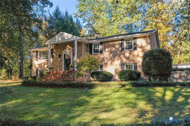 12869 Richmond St, Chester, VA 23831