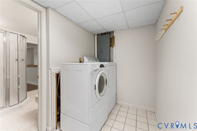 12869 Richmond St, Chester, VA 23831