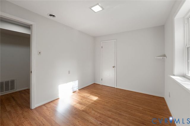 12869 Richmond St, Chester, VA 23831