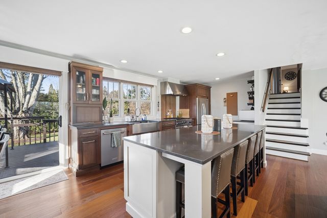 9N930 Koshare Circle, Elgin, IL 60124