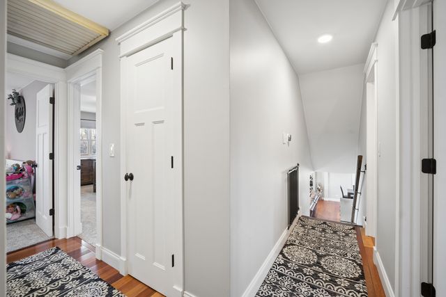 9N930 Koshare Circle, Elgin, IL 60124