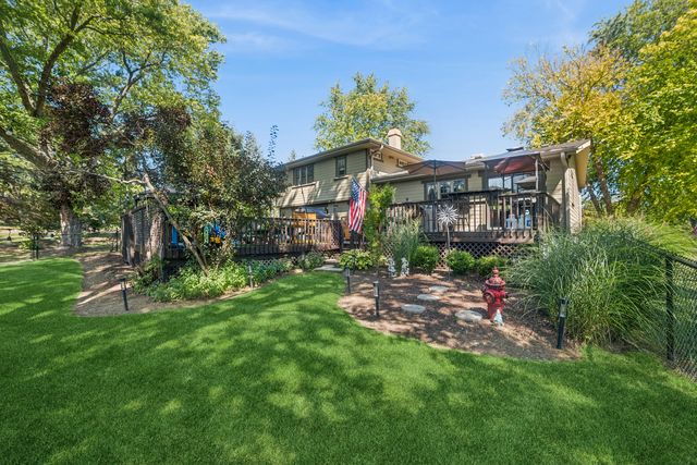 9N930 Koshare Circle, Elgin, IL 60124