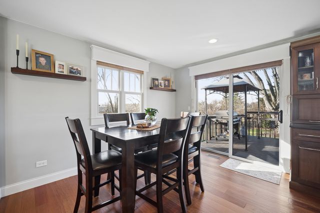 9N930 Koshare Circle, Elgin, IL 60124