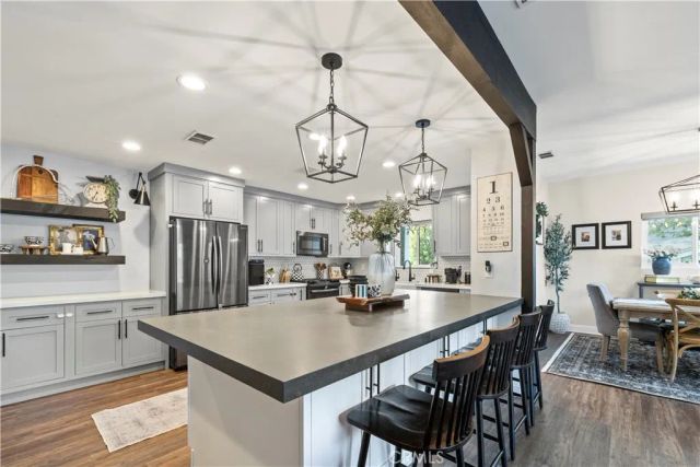 522 Walker Road, San Dimas, CA 91773