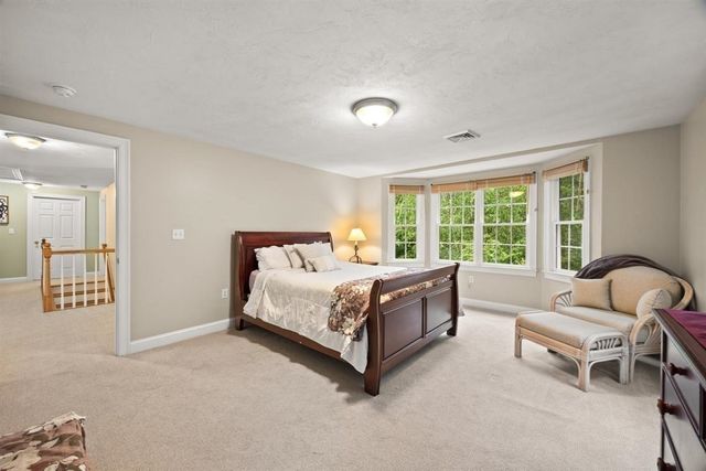 95 Little Herring Pond Rd, Plymouth, MA 02360