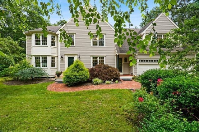 95 Little Herring Pond Rd, Plymouth, MA 02360