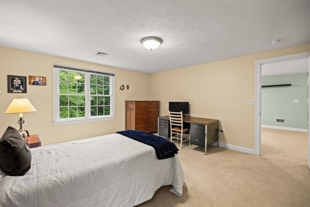 95 Little Herring Pond Rd, Plymouth, MA 02360