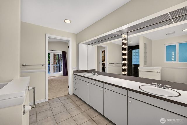 16224 195th Place NE, Woodinville, WA 98077