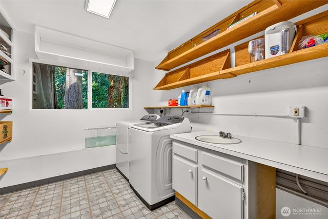 16224 195th Place NE, Woodinville, WA 98077