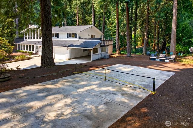 16224 195th Place NE, Woodinville, WA 98077