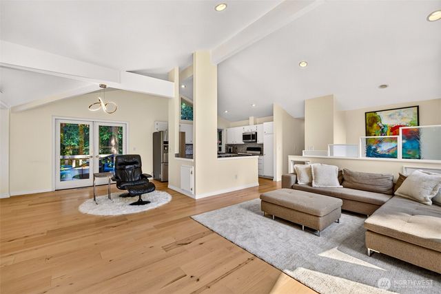16224 195th Place NE, Woodinville, WA 98077