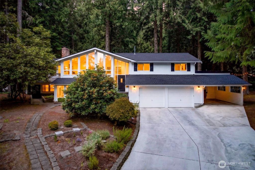 16224 195th Place NE, Woodinville, WA 98077