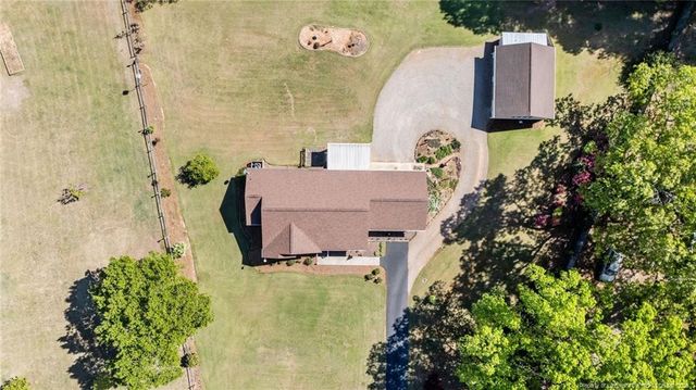 913 Pendergrass Road, Sanford, NC 27330