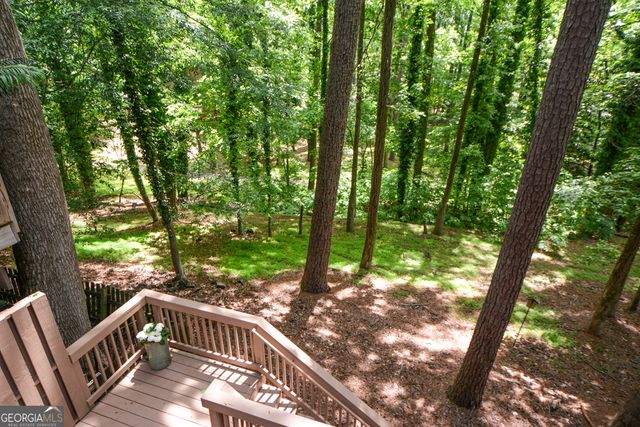 270 Lakeview Ridge W, Roswell, GA 30076