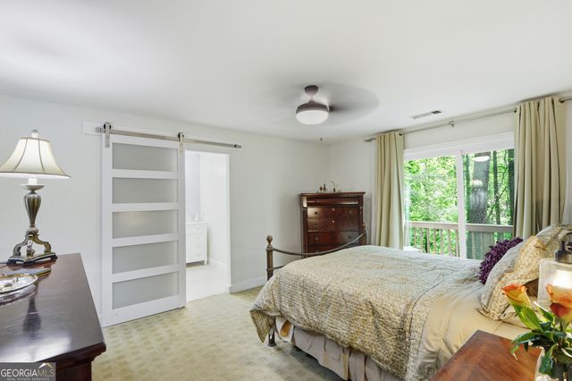 270 Lakeview Ridge W, Roswell, GA 30076