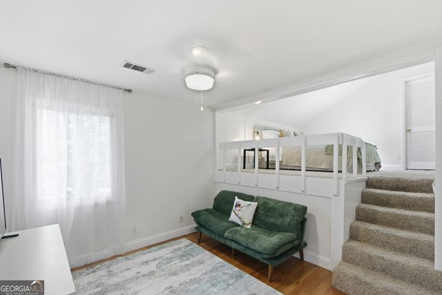 270 Lakeview Ridge W, Roswell, GA 30076