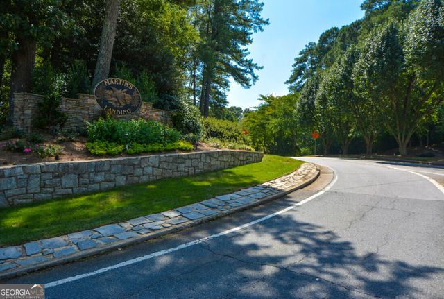 270 Lakeview Ridge W, Roswell, GA 30076