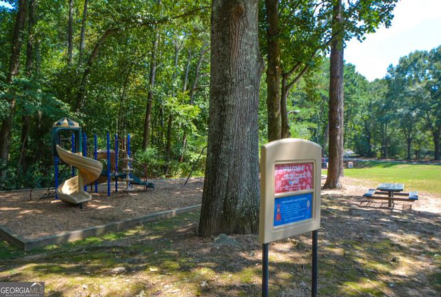 270 Lakeview Ridge W, Roswell, GA 30076