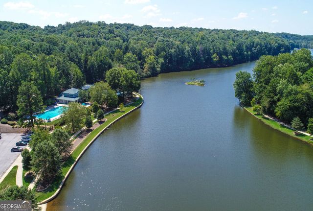 270 Lakeview Ridge W, Roswell, GA 30076