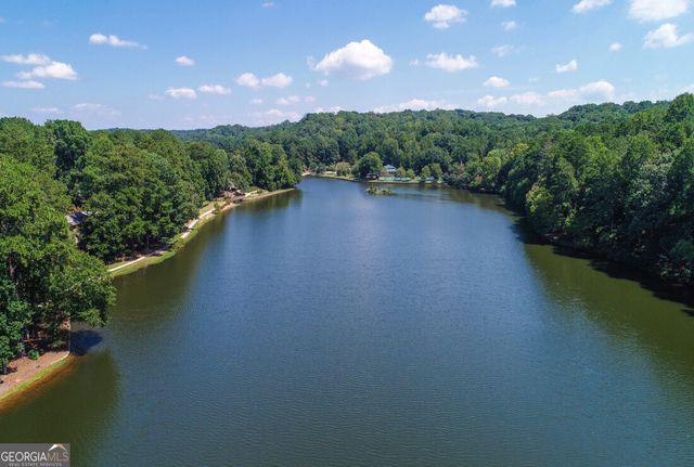 270 Lakeview Ridge W, Roswell, GA 30076