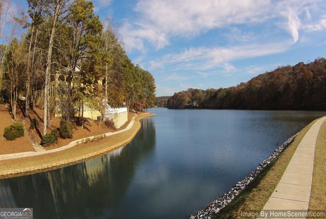 270 Lakeview Ridge W, Roswell, GA 30076