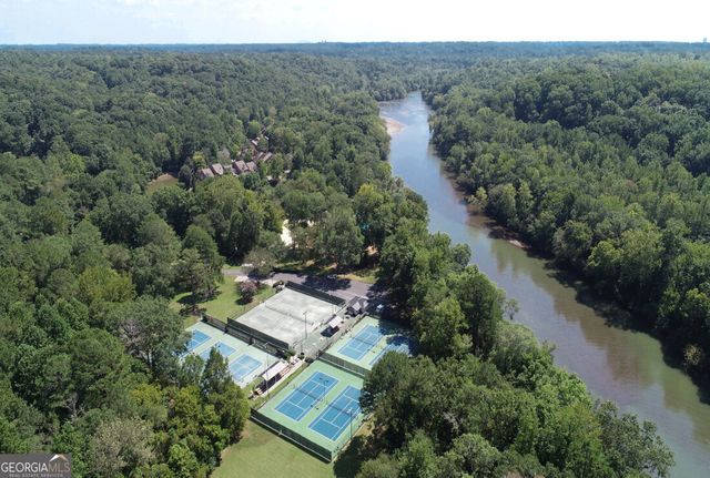 270 Lakeview Ridge W, Roswell, GA 30076