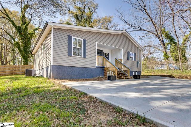 118 W D Avenue Extension, Easley, SC 29640