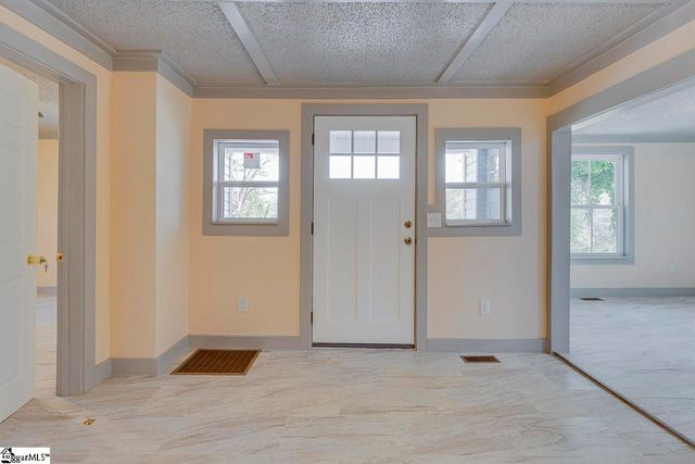 118 W D Avenue Extension, Easley, SC 29640