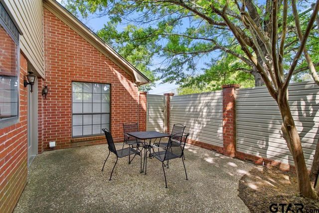 5701 Regents Row, Tyler, TX 75703