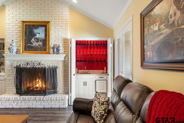 5701 Regents Row, Tyler, TX 75703