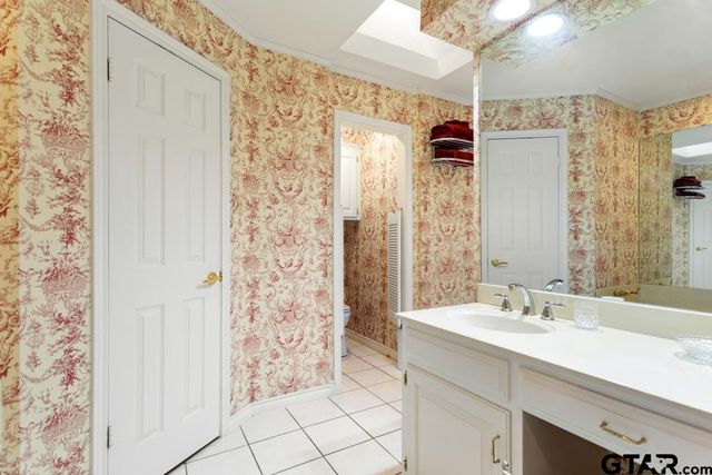 5701 Regents Row, Tyler, TX 75703