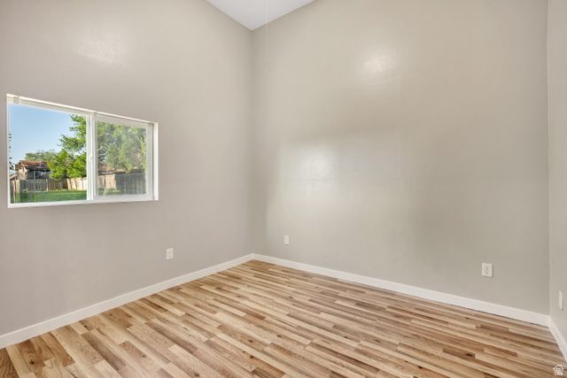 14 E 250 N, North Salt Lake, UT 84054