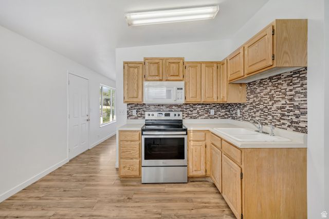 14 E 250 N, North Salt Lake, UT 84054