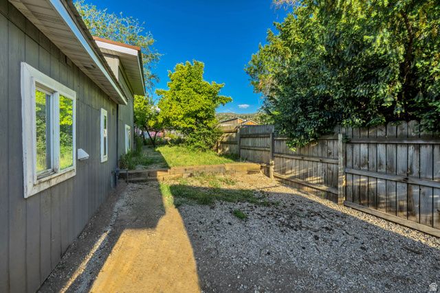 14 E 250 N, North Salt Lake, UT 84054
