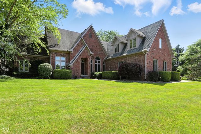 6183 Whitetail Run, Greenwood, IN 46143