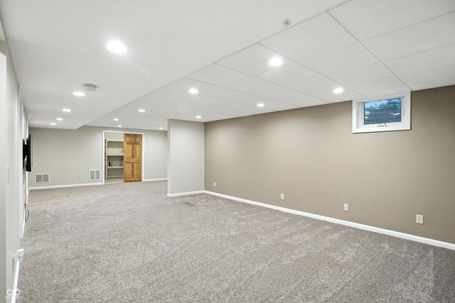 6183 Whitetail Run, Greenwood, IN 46143