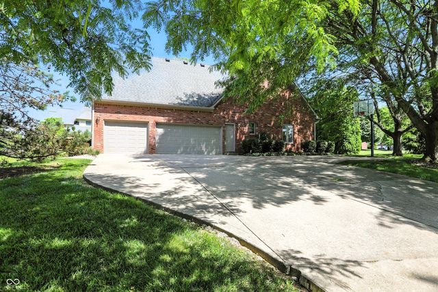 6183 Whitetail Run, Greenwood, IN 46143