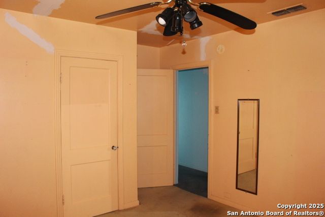 2630 W Huisache Ave, San Antonio, TX 78228