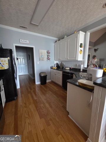 250 Rock Mill Trail, Senoia, GA 30276