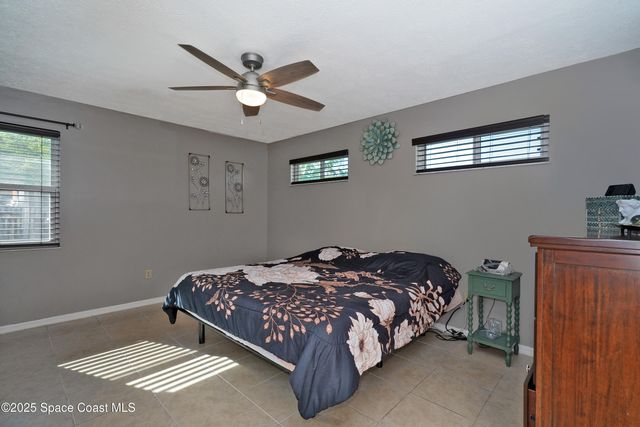 1516 Glendale Avenue NW, Palm Bay, FL 32907