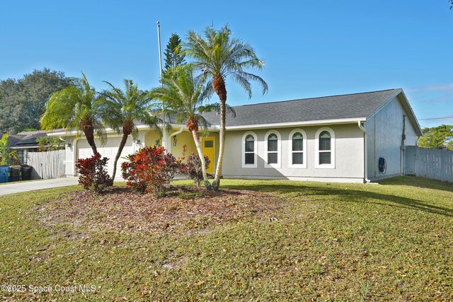 1516 Glendale Avenue NW, Palm Bay, FL 32907