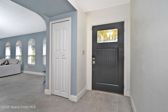 1516 Glendale Avenue NW, Palm Bay, FL 32907