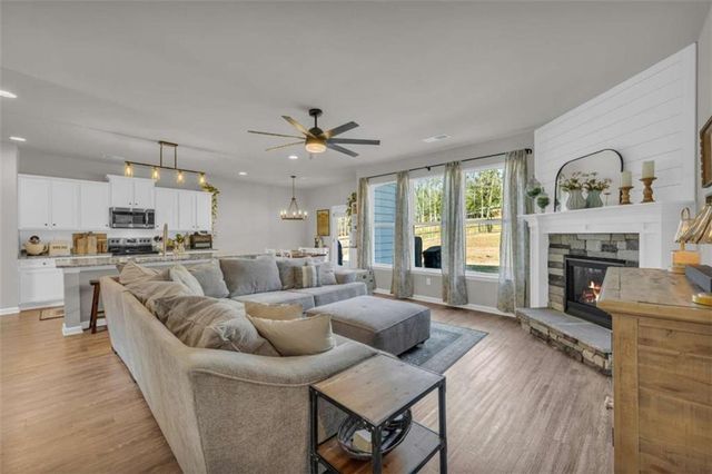 1729 Flagstone Lane, Conyers, GA 30012