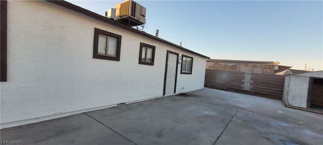 2740 Vita Drive, North Las Vegas, NV 89030